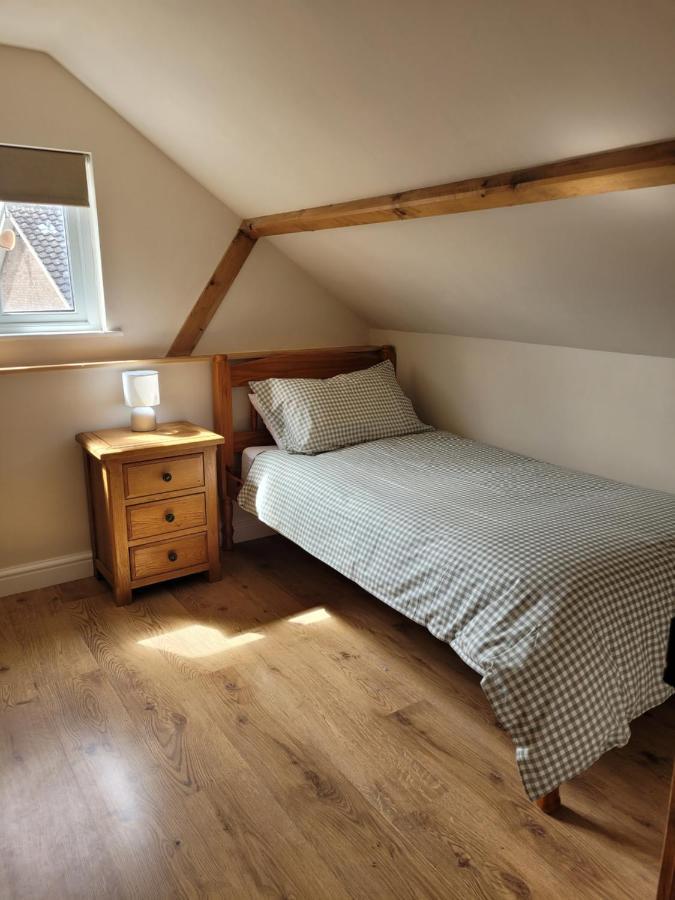 Entire 2 Bed Coach House In Peaceful Norfolk Village Pulham Екстериор снимка